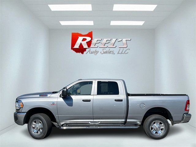 Used 2024 RAM 2500 Tradesman w/ Chrome Appearance Group AWD/4WD image 13