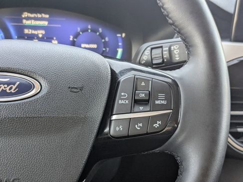 Used 2022 Ford Escape SEL w/ Technology Package image 29