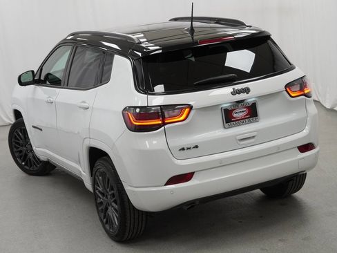 Certified 2023 Jeep Compass High Altitude w/ Driver Assist Group I image 13