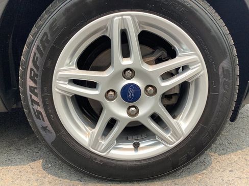 Used 2017 Ford Fiesta SE FWD image 20
