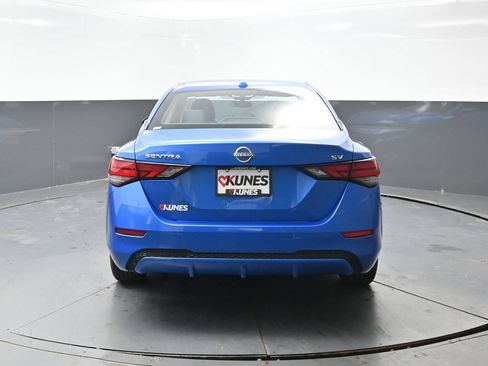 Used 2024 Nissan Sentra SV FWD image 12