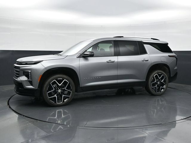Used 2026 Chevrolet Traverse High Country w/ LPO, Floor Liner Package AWD/4WD image 6