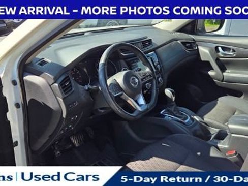 Used 2018 Nissan Rogue SV w/ Premium Package AWD/4WD image 15