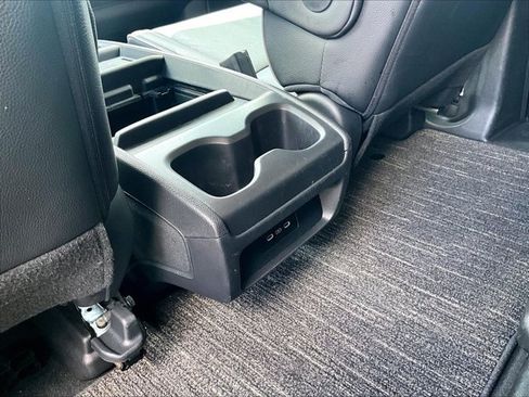 Used 2025 Honda Odyssey Touring image 25