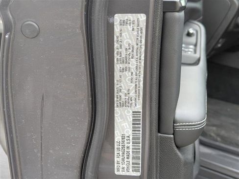 New 2025 Jeep Grand Cherokee Laredo X w/ Luxury Tech Group I image 25