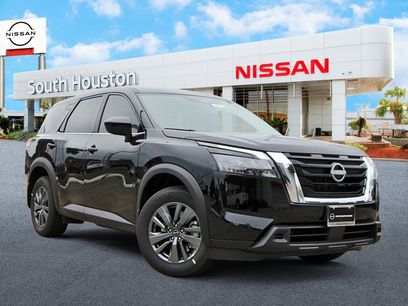 New 2025 Nissan Pathfinder S