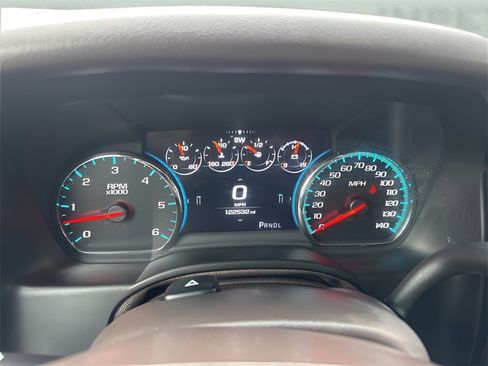 Used 2017 Chevrolet Tahoe LT w/ LT Signature Package image 27