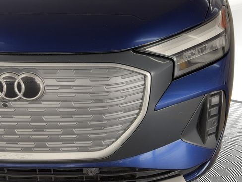Used 2023 Audi Q4 e-tron Premium Plus w/ Premium Plus image 11