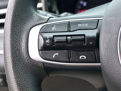 Used 2023 Kia K5 LXS image 33