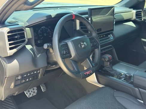 Used 2025 Toyota Sequoia SR5 w/ SR5 Premium Package AWD/4WD image 9