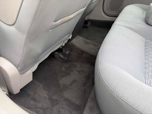 Used 2010 Ford Fusion SE FWD image 14