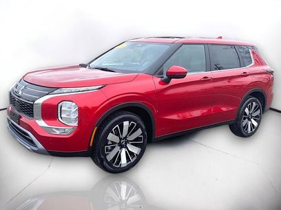 New 2025 Mitsubishi Outlander SEL