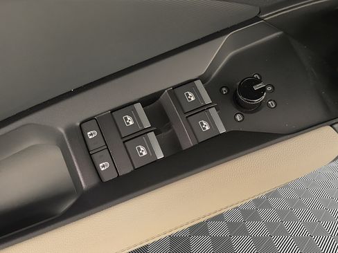 Certified 2023 Audi Q4 e-tron Prestige AWD/4WD image 15