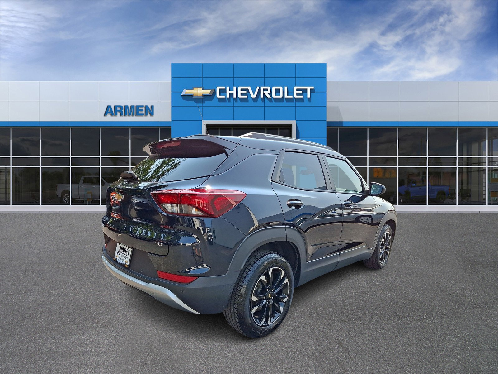 Certified 2021 Chevrolet TrailBlazer LT w/ Convenience Package FWD image 5