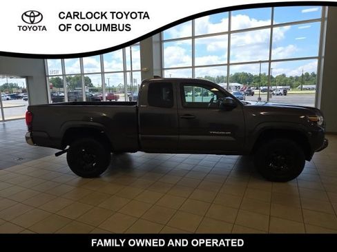 Used 2023 Toyota Tacoma SR5 RWD image 7