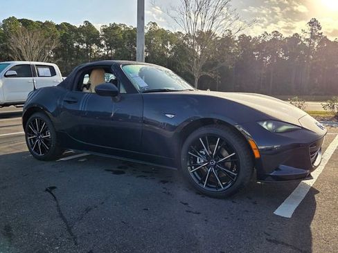 New 2025 MAZDA MX-5 Miata Grand Touring image 14