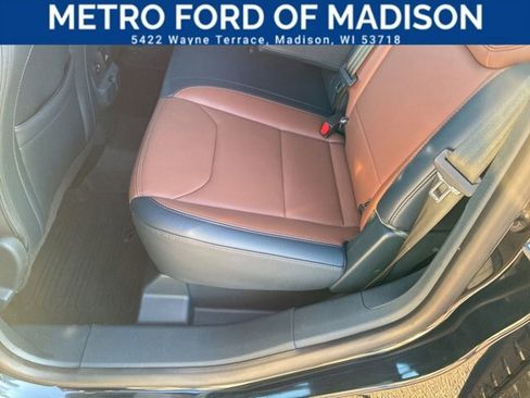 Certified 2022 Ford Maverick Lariat w/ Lariat Luxury Package image 38