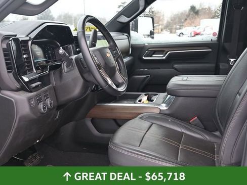 Used 2024 Chevrolet Silverado 3500 High Country w/ Technology Package image 18