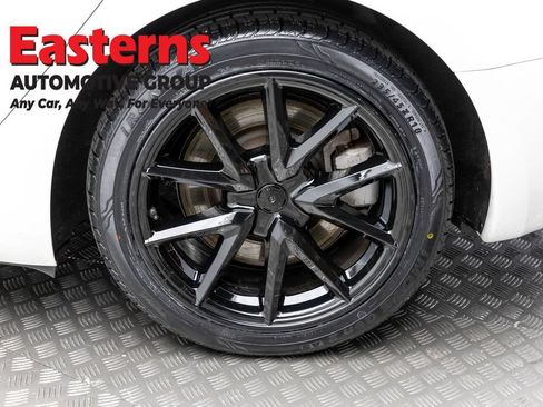 Used 2023 Tesla Model 3 Standard Range RWD image 8