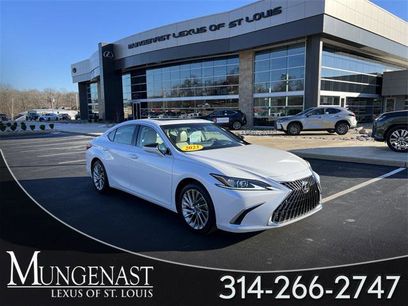Certified 2023 Lexus ES 300h w/ Luxury Package