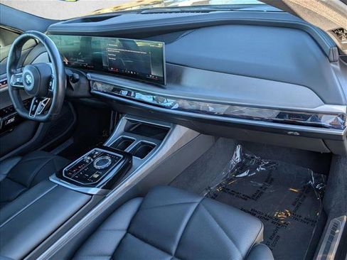 Certified 2023 BMW 740i 740i w/ Parking Assistance Package image 24