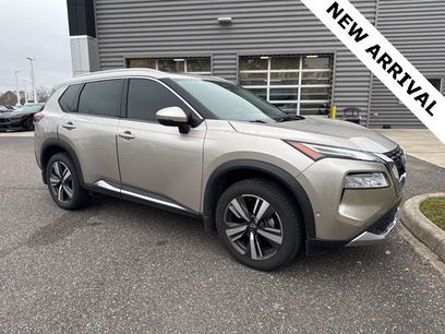 Used 2022 Nissan Rogue Platinum w/ Head-Up Display Package