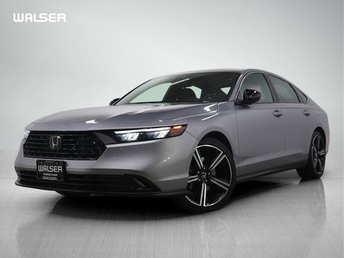 Used 2023 Honda Accord Sport image 1