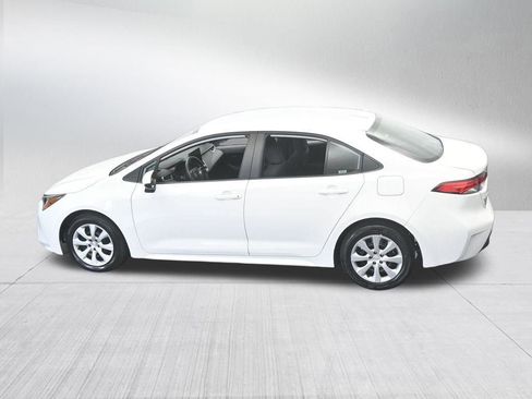 Used 2024 Toyota Corolla LE image 47
