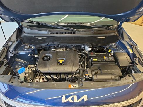 Certified 2024 Kia Seltos EX FWD image 29