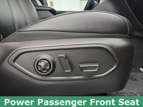 Used 2025 Jeep Grand Cherokee Limited image 47