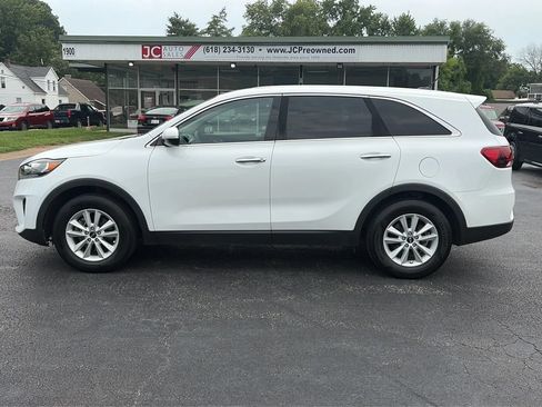Used 2020 Kia Sorento L FWD image 8