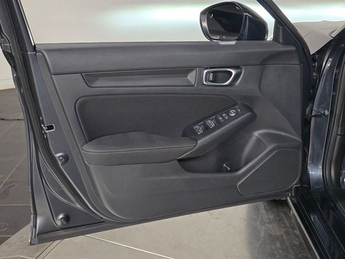 Used 2025 Honda Civic Sport image 15