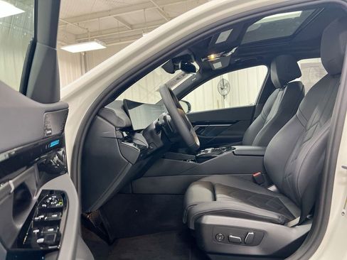 Used 2026 BMW 530i image 21