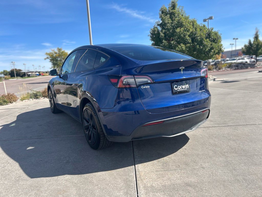 Used 2024 Tesla Model Y Long Range AWD/4WD image 5
