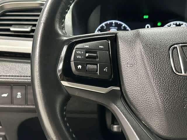 Certified 2025 Honda Odyssey EX-L image 17