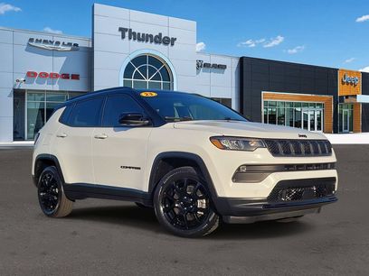Used 2023 Jeep Compass Latitude w/ Convenience Group