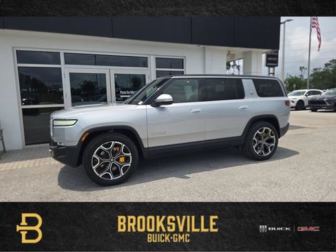 Used 2024 Rivian R1S Adventure AWD/4WD image 1