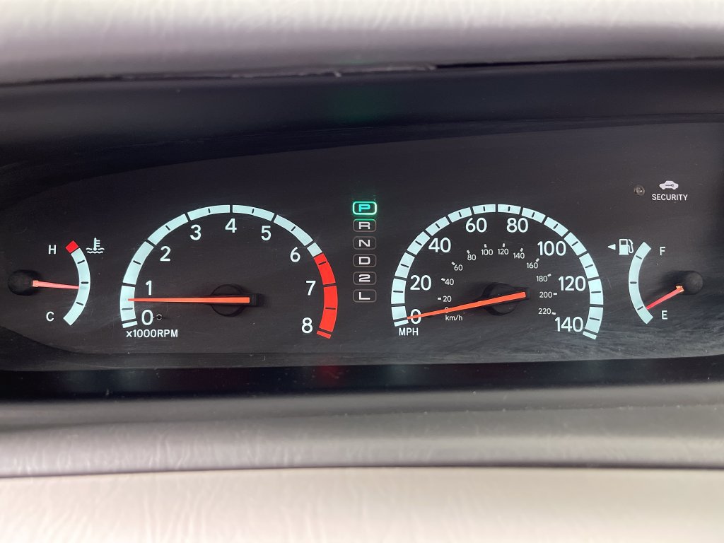 Used 2001 Toyota Avalon XLS w/ Option Pkg 6 FWD image 18