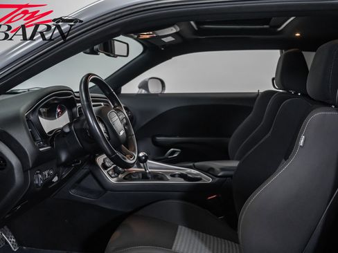 Used 2021 Dodge Challenger R/T Scat Pack image 29