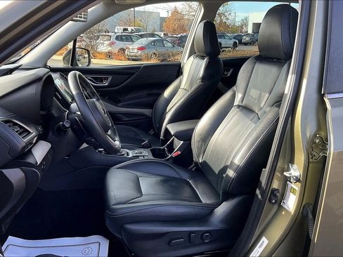 Certified 2022 Subaru Forester Limited image 26