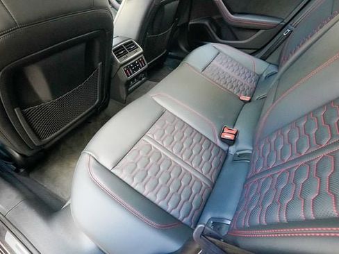 Used 2025 Audi RS 6 performance image 81