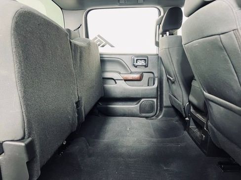 Used 2019 GMC Sierra 2500 SLE image 11