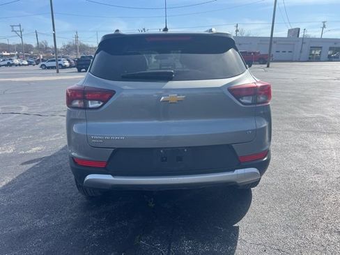 Used 2025 Chevrolet TrailBlazer LT image 3