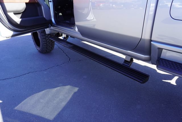 Used 2026 GMC Sierra 3500 Denali Ultimate w/ LPO, Black Badging Package AWD/4WD image 22