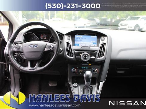 Used 2017 Ford Focus Titanium image 17