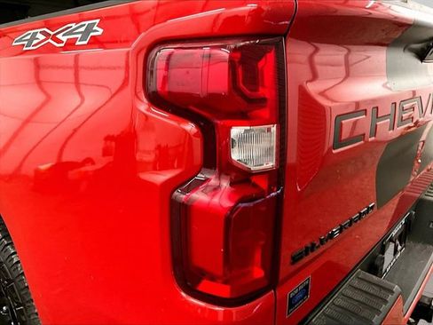 Used 2022 Chevrolet Silverado 1500 Custom w/ Rally Edition AWD/4WD image 28
