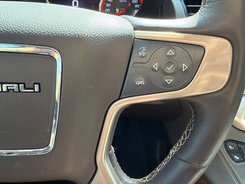 Used 2016 GMC Yukon Denali w/ Open Road Package AWD/4WD image 21