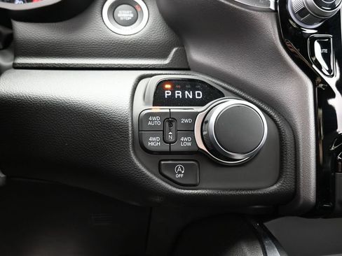 Used 2026 RAM 1500 Big Horn AWD/4WD image 35