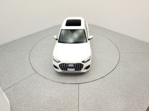 Used 2023 Audi Q5 2.0T Premium w/ Convenience Package AWD/4WD image 10