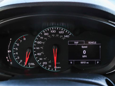 Used 2020 Chevrolet Trax LT w/ LT Convenience Package image 23